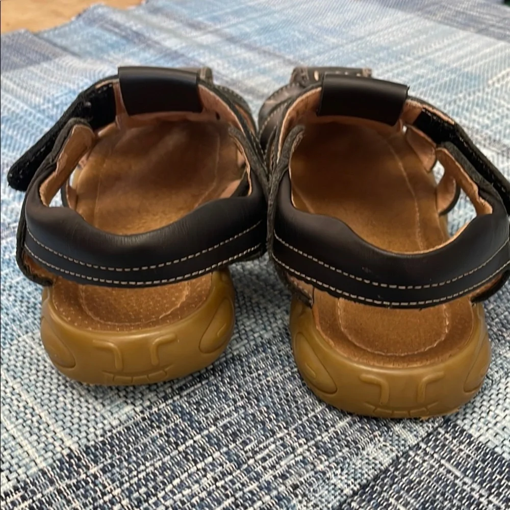 Kids Black Leather Strappy Sandals Barely Used Size 1
